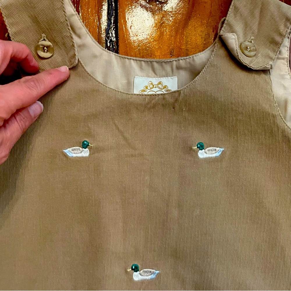 TBBC duck corduroy jumper dress girls size 6